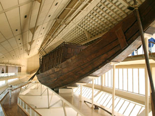 hangar de la barque solaire